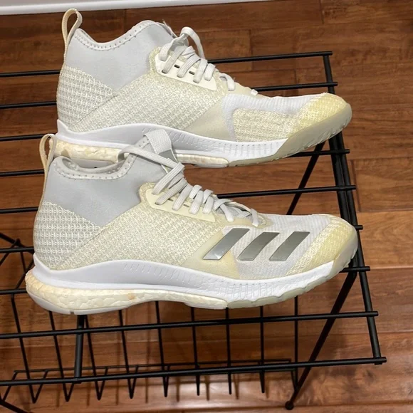 Adidas volleyball shoes high deals tops